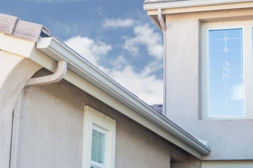Gutter Cleaning Services St. Petersburg FL